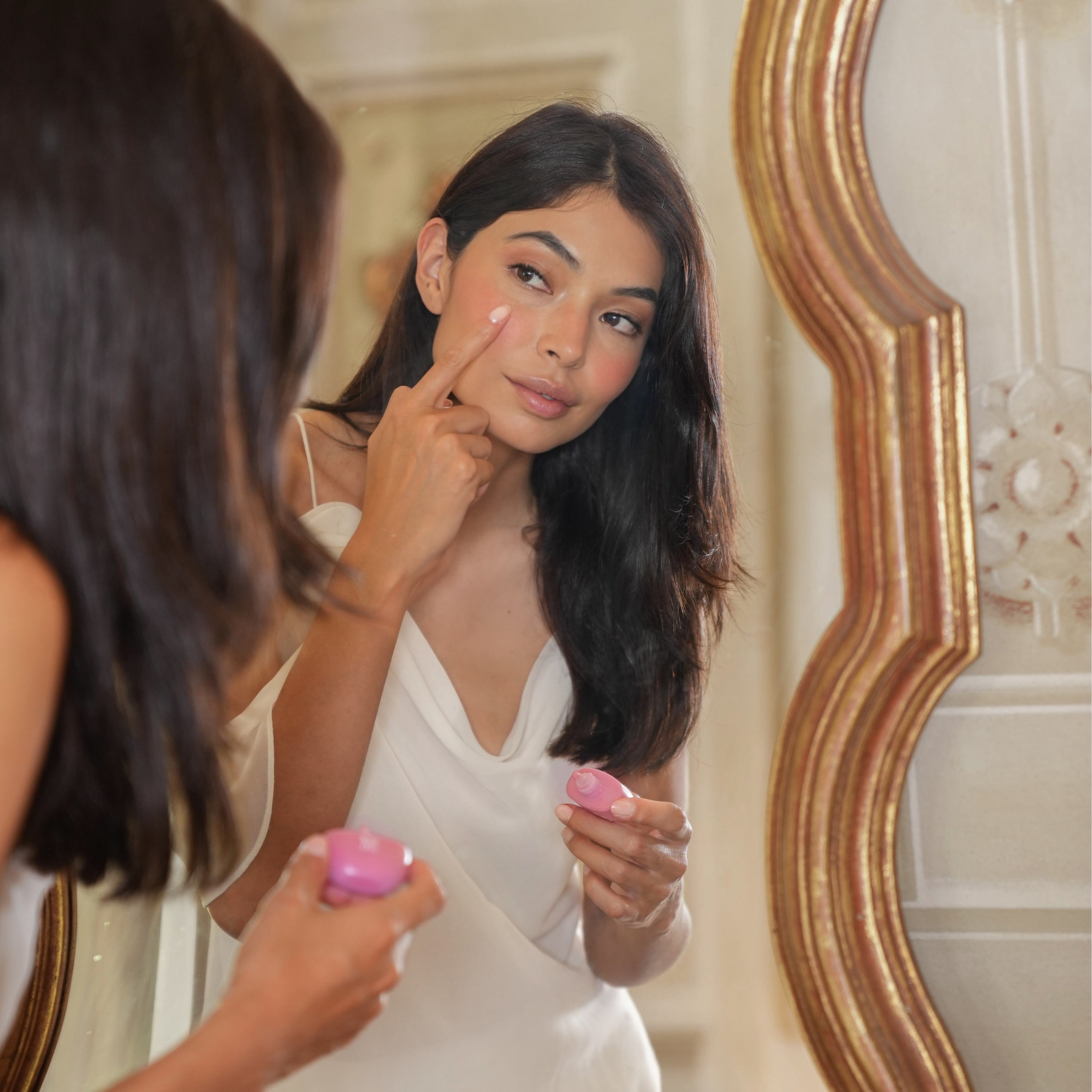 Hydrating liquid blushes